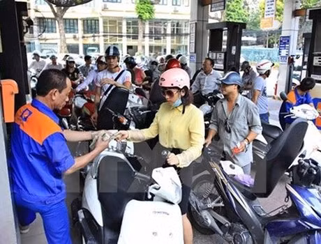 Tăng thuế bảo vệ môi trường kịch khung, dân có "cõng" nổi không? ảnh 1 Tăng thuế bảo vệ môi trường kịch khung, dân có "cõng" nổi không? ảnh 1