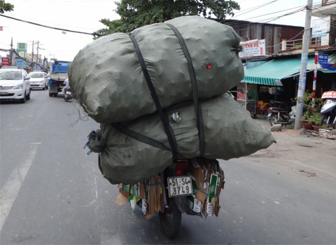 Chụp lúc 10h 45 ngày 26/6 trên đường Nguyễn Thị Thập, quận 7, TP. HCM. Ảnh: An Nguyễn.