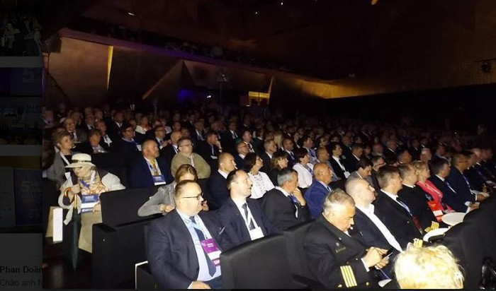 Các học giả, các nhà quản lý Ba Lan và EU tham gia phiên tranh biện tại hội nghị, ảnh do tác giả cung cấp. Các học giả, các nhà quản lý Ba Lan và EU tham gia phiên tranh biện tại hội nghị, ảnh do tác giả cung cấp.