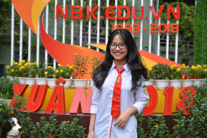 Em Hoàng Thùy Trang chia sẻ lý do lựa chọn trường Trung học Phổ thông Nguyễn Bỉnh Khiêm - Hà Nội. (Ảnh: N.B.K)