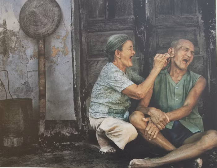 Tác phẩm "Hạnh phúc tuổi già" của tác giả Thân Nguyên.