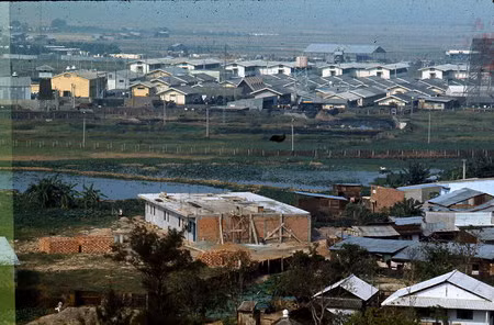 Cũng như những vùng rộng lớn ở ngoại vi Sài Gòn.