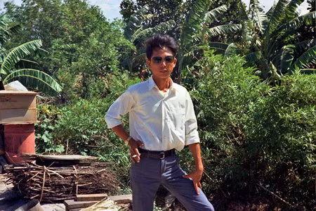 Chú rể là thông dịch viên trong tiểu đoàn trinh sát của chúng tôi.