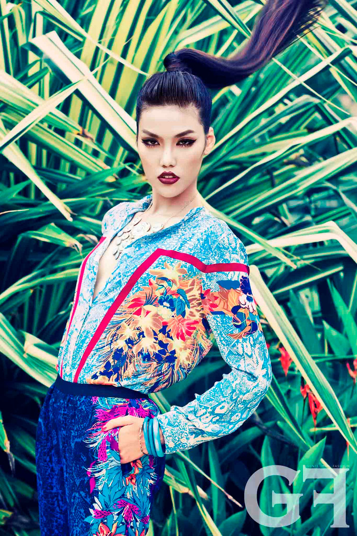 Trần Ngọc Lan Khuê hiện tại đang là sinh viên khoa ngữ văn Đức trường Đại học Khoa học Xã hội và Nhân văn.Lan Khuê cao 1m76 nặng 52kg với các chỉ số hình thể 85-60-89.