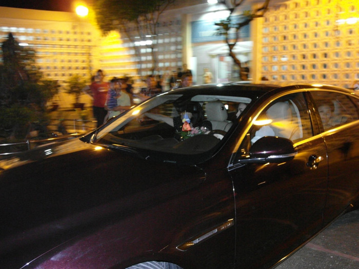 ...và mau lẹ. ...và mau lẹ.