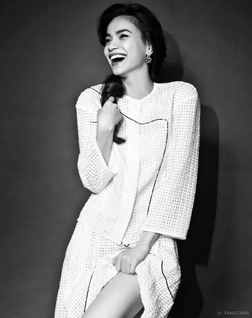 Hồ Ngọc Hà được Mr Đàm "rủ rê" sang đất nước Mặt trời mọc biểu diễn....