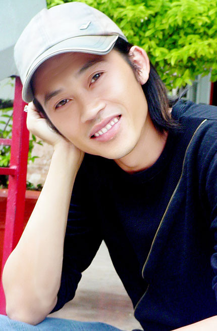 Danh hài Hoài Linh.