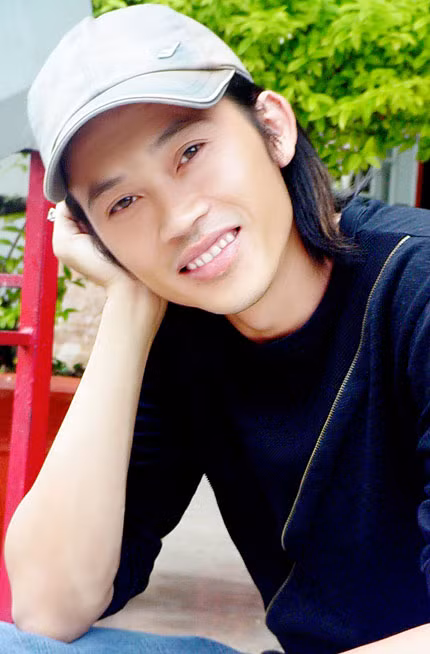 Danh hài Hoài Linh.
