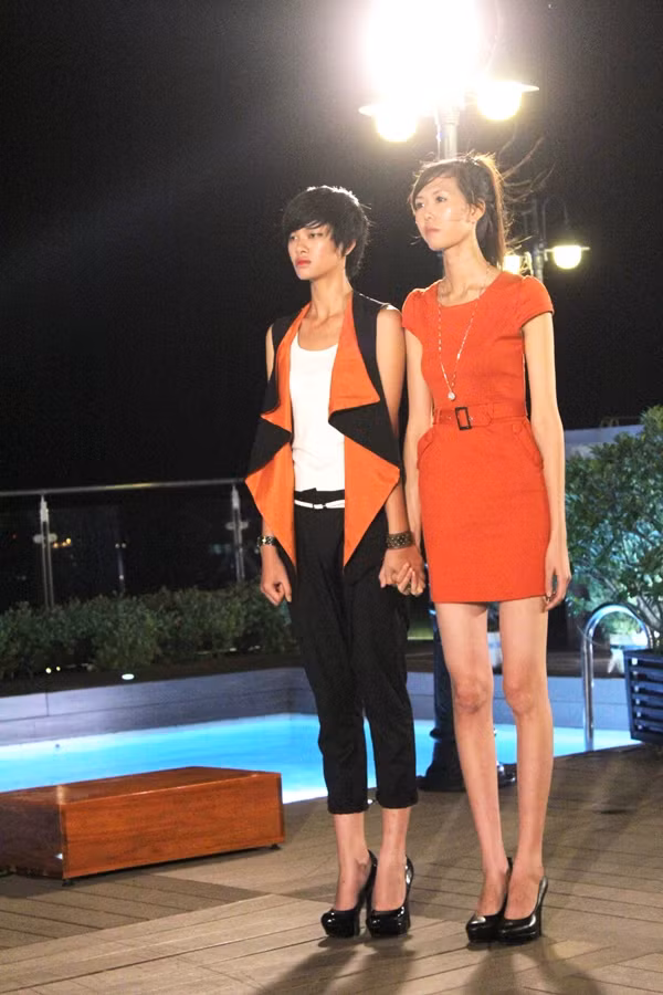 Cuối cùng còn lại hai thí sinh Đỗ Hà và Nguyễn Châm. Một trong hai thí sinh phải ra đi. Cuối cùng còn lại hai thí sinh Đỗ Hà và Nguyễn Châm. Một trong hai thí sinh phải ra đi.