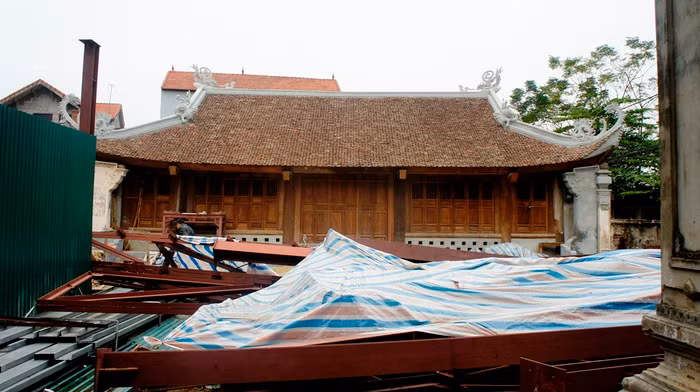 Việc trùng tu, tôn tạo các di tích lịch sử, tâm linh đang đặt ra nhiều thách thức đối với các nhà quản lý văn hóa (Ảnh minh họa: Lại Cường) Việc trùng tu, tôn tạo các di tích lịch sử, tâm linh đang đặt ra nhiều thách thức đối với các nhà quản lý văn hóa (Ảnh minh họa: Lại Cường)