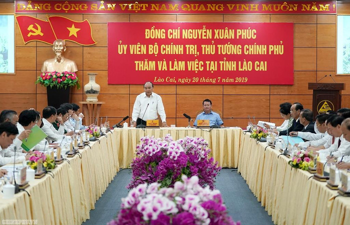 Thủ tướng Nguyễn Xuân Phúc phát biểu tại buổi làm việc. Ảnh VGP Thủ tướng Nguyễn Xuân Phúc phát biểu tại buổi làm việc. Ảnh VGP
