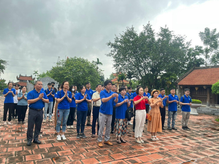 Tân sinh viên Khoa Y học cổ truyền