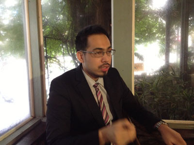 Giáo sư Richard Javad Heydarian.