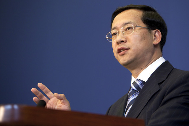 Mã Triều Húc, Đại sứ Trung Quốc tại Úc vừa bị nước sở tại triệu kiến yêu cầu giải thích về khu nhận diện phòng không ở Hoa Đông. Mã Triều Húc, Đại sứ Trung Quốc tại Úc vừa bị nước sở tại triệu kiến yêu cầu giải thích về khu nhận diện phòng không ở Hoa Đông.