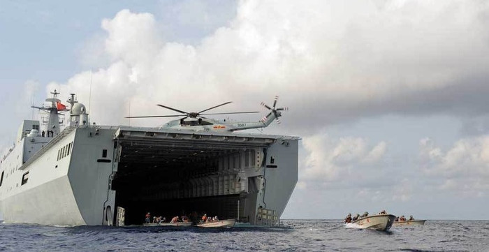 Các cuộc tập trận (bất hợp pháp) của hải quân Trung Quốc ở Biển Đông ngày càng gia tăng nhằm tạo sức ép với Philippines và các bên liên quan.