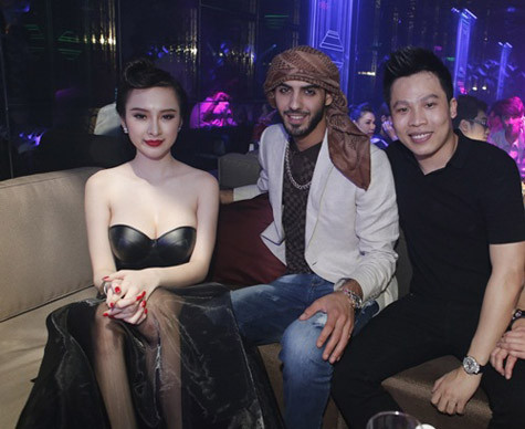 Angela Phương Trinh cùng trai đẹp Omar và ông bầu Khắc Tiệp Angela Phương Trinh cùng trai đẹp Omar và ông bầu Khắc Tiệp