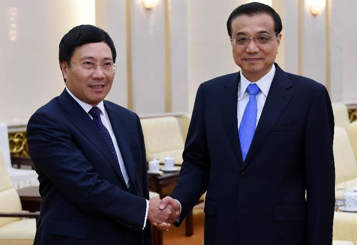 Phó Thủ tướng kiêm Bộ trưởng Ngoại giao Phạm Bình Minh hội kiến với Thủ tướng Trung Quốc Lý Khắc Cường, ảnh: Tân Hoa Xã. Phó Thủ tướng kiêm Bộ trưởng Ngoại giao Phạm Bình Minh hội kiến với Thủ tướng Trung Quốc Lý Khắc Cường, ảnh: Tân Hoa Xã.