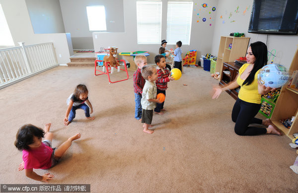 Tiền thuê nhà hàng tháng đang trở thành gánh nặng tài chính với Suleman Tiền thuê nhà hàng tháng đang trở thành gánh nặng tài chính với Suleman