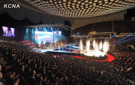 Màn biểu diễn hoành tráng trước hàng vạn khán giả