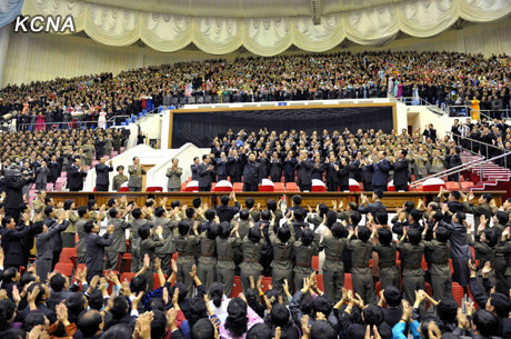 Vỗ tay chào đón nhà lãnh đạo Kim Jong-un