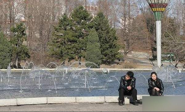 Giận dỗi? Giận dỗi?