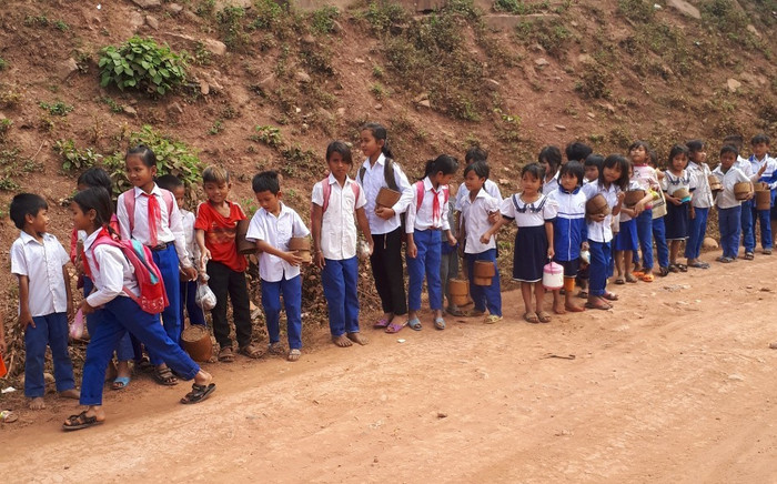 Bữa cơm kham khổ của học sinh Tiểu học nơi vùng biên giới Quảng Trị ảnh 2