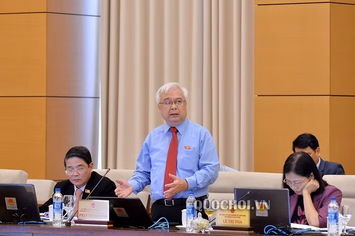 Chủ nhiệm Ủy ban Văn hóa, Giáo dục, Thanh niên, Thiếu niên và Nhi đồng của Quốc hội Phan Thanh Bình. Ảnh: Quochoi.vn Chủ nhiệm Ủy ban Văn hóa, Giáo dục, Thanh niên, Thiếu niên và Nhi đồng của Quốc hội Phan Thanh Bình. Ảnh: Quochoi.vn