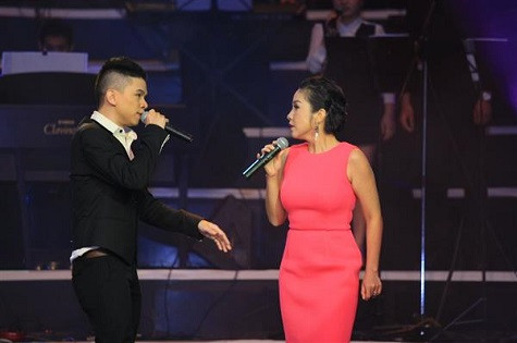 Ca sĩ Mỹ Linh và Hoàng Tôn Ca sĩ Mỹ Linh và Hoàng Tôn