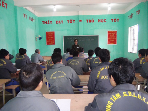 Những lớp học sẽ giúp cho người cai nghiện đả thông tư tưởng và có nhìn nhận chuẩn xác hơn Những lớp học sẽ giúp cho người cai nghiện đả thông tư tưởng và có nhìn nhận chuẩn xác hơn