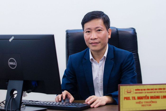 Phó Giáo sư, Tiến sĩ Nguyễn Hoàng Long - Hiệu trưởng Trường Đại học Công nghệ Giao thông vận tải. Ảnh: UTT Phó Giáo sư, Tiến sĩ Nguyễn Hoàng Long - Hiệu trưởng Trường Đại học Công nghệ Giao thông vận tải. Ảnh: UTT