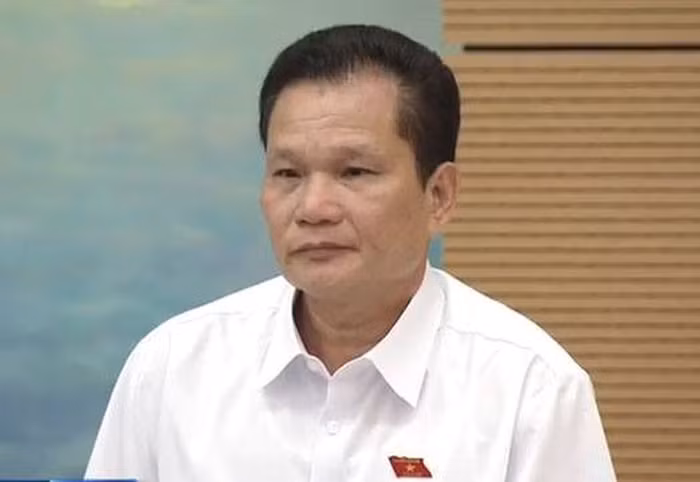 Đại biểu Bùi Sỹ Lợi đặt câu hỏi chất vấn. (Ảnh: vov.vn)