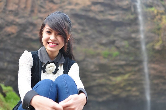 Phan Thị Hoàng Yến là thí sinh đầu tiên đoạt số điểm trên 2000 Phan Thị Hoàng Yến là thí sinh đầu tiên đoạt số điểm trên 2000