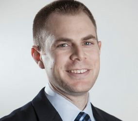 Học giả Michael Mazza thuộc Viện Doanh nghiệp Mỹ. Học giả Michael Mazza thuộc Viện Doanh nghiệp Mỹ.