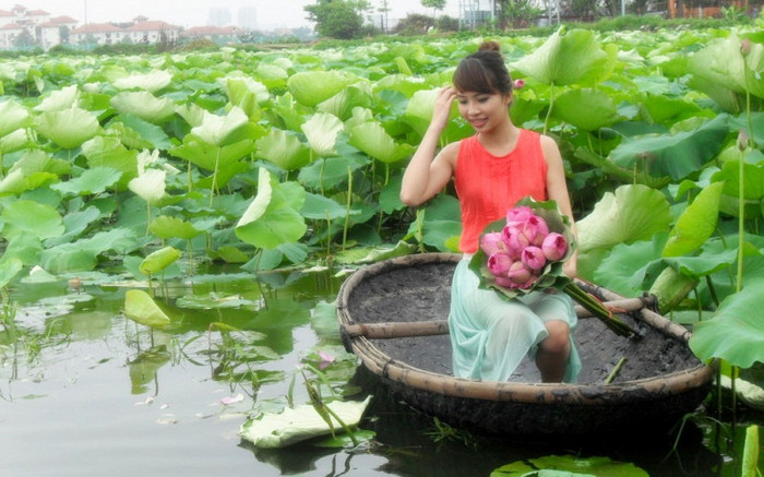 Thí sinh Trần Thị Thu Trang dẫn đầu Nữ sinh trong mơ ngày 18/5 Thí sinh Trần Thị Thu Trang dẫn đầu Nữ sinh trong mơ ngày 18/5