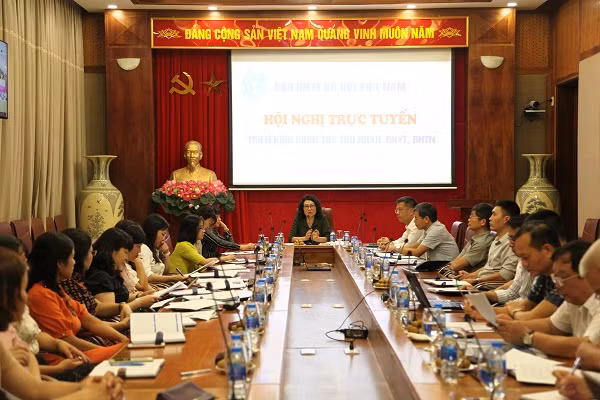 Tập trung cao độ công sức, nguồn lực để hoàn thành công tác thu bảo hiểm xã hội