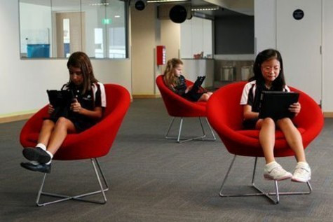 >>Rớt nước mắt vì học sinh phải quỳ đất trong lễ khai giảng >>Nước mắt người mẹ có con thi đậu Học viện Tài chính Chùm ảnh: Bản hiếu học ở cuối trời Tây Bắc Chùm ảnh: Những trò chơi thuở ấu thơ của học trò (P2)