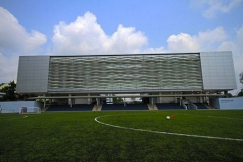 Không chỉ có những thiết bị công nghệ mà chẳng trường nào có, Stamford còn cho biết nhà trường coi sự an toàn là ưu tiên hàng đầu. >>Rớt nước mắt vì học sinh phải quỳ đất trong lễ khai giảng >>Nước mắt người mẹ có con thi đậu Học viện Tài chính Chùm ảnh: Bản hiếu học ở cuối trời Tây Bắc Chùm ảnh: Những trò chơi thuở ấu thơ của học trò (P2)