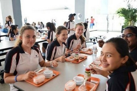 Các món ăn được nấu bởi đầu bếp nổi tiếng của Singapore >>Rớt nước mắt vì học sinh phải quỳ đất trong lễ khai giảng >>Nước mắt người mẹ có con thi đậu Học viện Tài chính Chùm ảnh: Bản hiếu học ở cuối trời Tây Bắc Chùm ảnh: Những trò chơi thuở ấu thơ của học trò (P2)