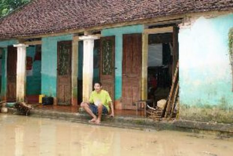 >>Rớt nước mắt vì học sinh phải quỳ đất trong lễ khai giảng >>Nước mắt người mẹ có con thi đậu Học viện Tài chính Chùm ảnh: Bản hiếu học ở cuối trời Tây Bắc Chùm ảnh: Những trò chơi thuở ấu thơ của học trò (P2)