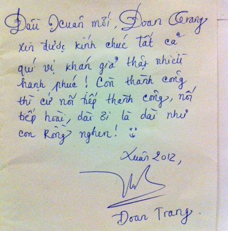 Nữ ca sĩ "sô cô la" đang trong giai đoạn quảng bá hình ảnh cho sản phẩm âm nhạc mới là bài hát "Nữ thần". Đây cũng là bài hát cô biểu diễn đêm chung kết Cặp đôi hoàn hảo vừa rồi, góp phần giúp Đoan Trang giành ngôi vị quán quân. Nữ ca sĩ "sô cô la" đang trong giai đoạn quảng bá hình ảnh cho sản phẩm âm nhạc mới là bài hát "Nữ thần". Đây cũng là bài hát cô biểu diễn đêm chung kết Cặp đôi hoàn hảo vừa rồi, góp phần giúp Đoan Trang giành ngôi vị quán quân.