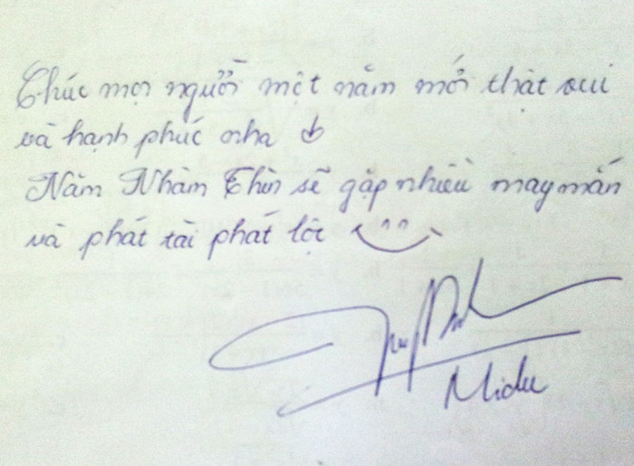 Hot girl Midu vừa tham gia bộ phim đình đám Thiên mệnh anh hùng đang rất được giới chuyên môn đánh giá cao. Cô chứng tỏ tài năng thực sự chứ không phải chỉ dựa vào sắc đẹp bên ngoài. Hot girl Midu vừa tham gia bộ phim đình đám Thiên mệnh anh hùng đang rất được giới chuyên môn đánh giá cao. Cô chứng tỏ tài năng thực sự chứ không phải chỉ dựa vào sắc đẹp bên ngoài.