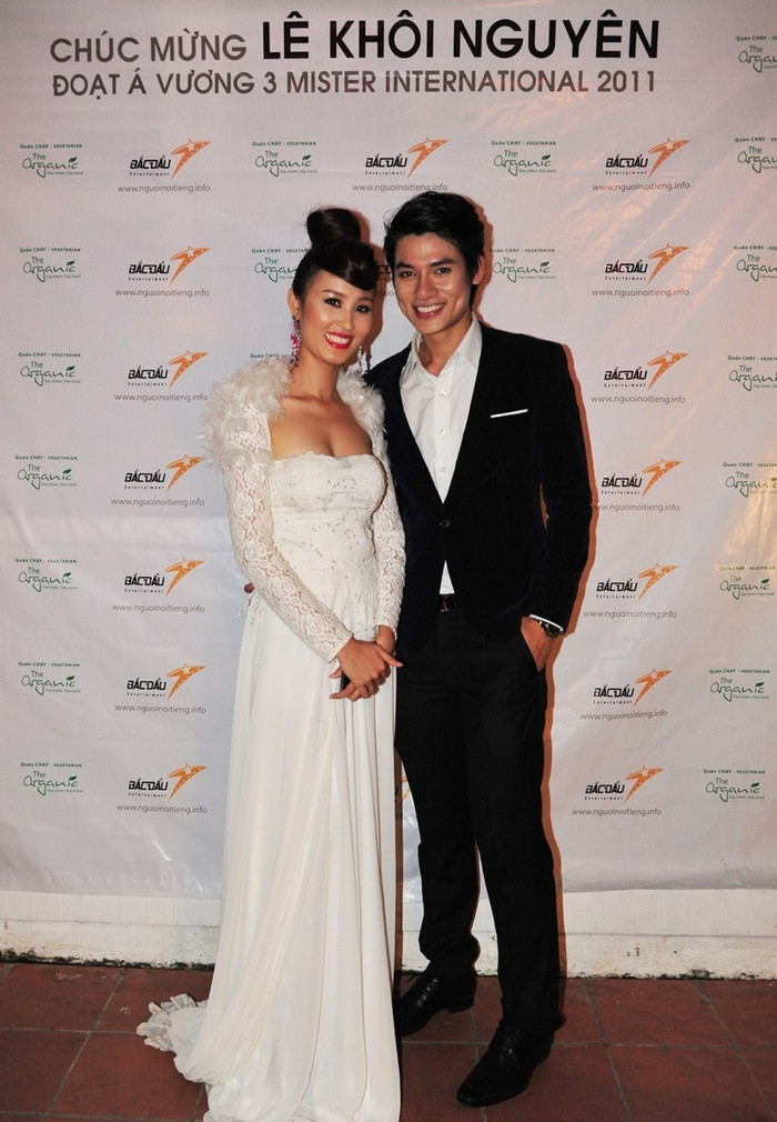 “Người đặc biệt nhất” của Lê Khôi Nguyên cũng có mặt.