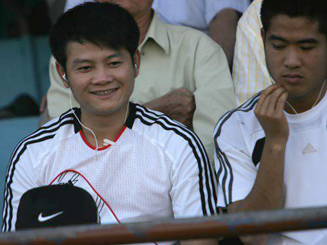 SLNA mở đường cho Văn Quyến ra đi.