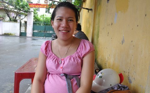 Tháng 8/2012, Chu Thị Thanh Loan nhận tin là thủ khoa đầu vào và đầu ra của Trường ĐH Sư phạm Nghệ thuật TW khi đã có bầu được 8 tháng. Tháng 8/2012, Chu Thị Thanh Loan nhận tin là thủ khoa đầu vào và đầu ra của Trường ĐH Sư phạm Nghệ thuật TW khi đã có bầu được 8 tháng.