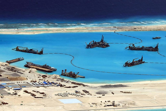 Nếu quả thực mong muốn thế giới hòa bình, thượng tôn pháp luật, hy vọng Chủ tịch Tập Cận Bình chỉ đạo các cơ quan tham mưu dừng quân sự hóa Biển Đông.