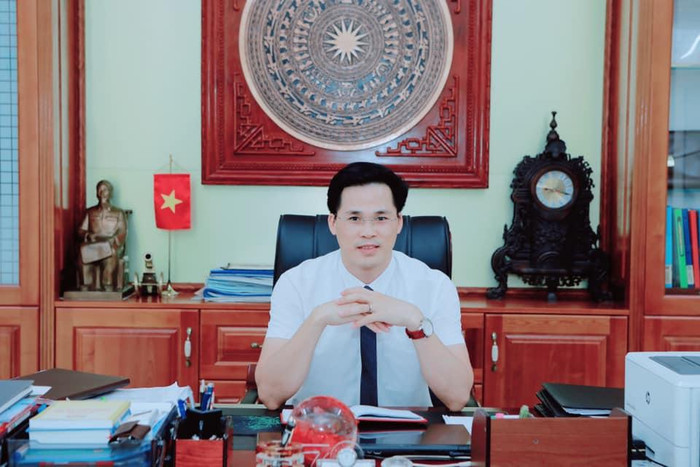 Phó Giáo sư Nguyễn Mạnh Hưởng - Giảng viên cao cấp, Phó Trưởng bộ môn Lý luận và Phương pháp dạy học, Khoa Lịch sử, Trường Đại học Sư phạm Hà Nội. (Ảnh: Nhân vật cung cấp) Phó Giáo sư Nguyễn Mạnh Hưởng - Giảng viên cao cấp, Phó Trưởng bộ môn Lý luận và Phương pháp dạy học, Khoa Lịch sử, Trường Đại học Sư phạm Hà Nội. (Ảnh: Nhân vật cung cấp)