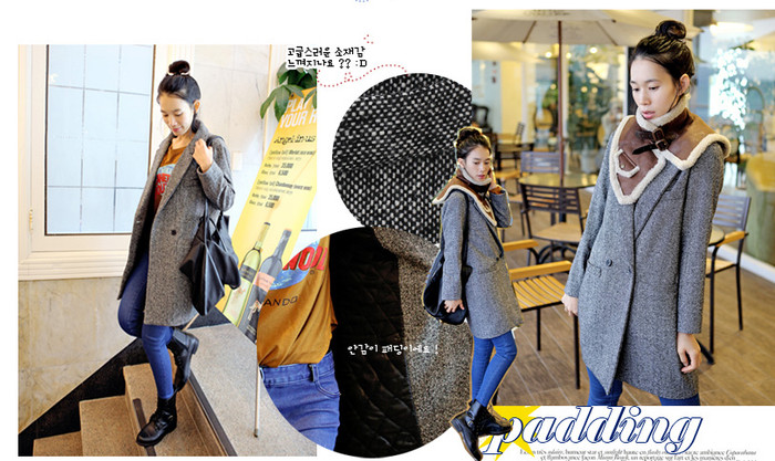 Áo vest dài kiểu dáng măng-tô màu xám sẽ hợp với quần jean nhiều màu, thêm một chiếc cổ da pha lông độc đáo khiến trang phục đỡ đơn điệu.