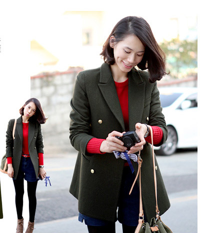 Mẫu áo khoác mang phong cách quân đội chưa bao giờ lỗi mốt bởi nó khiến bạn trông rất khỏe khoắn, năng động.