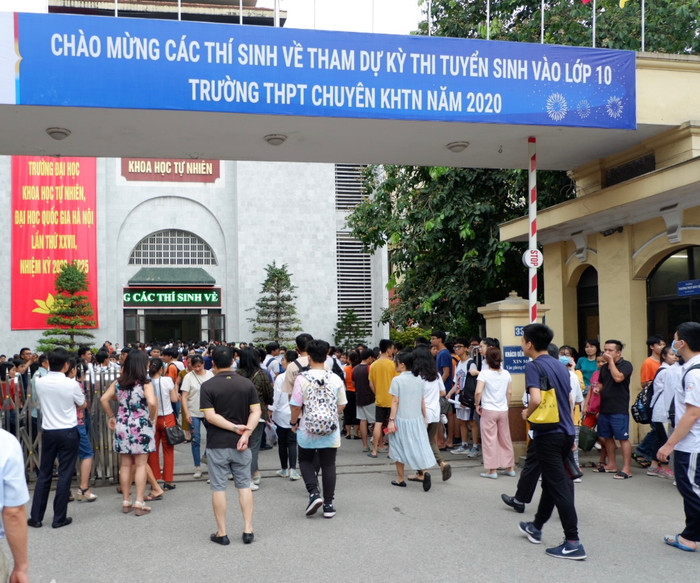 Các thí sinh tham dự kỳ thi. Ảnh: Nguyễn Huyền Các thí sinh tham dự kỳ thi. Ảnh: Nguyễn Huyền