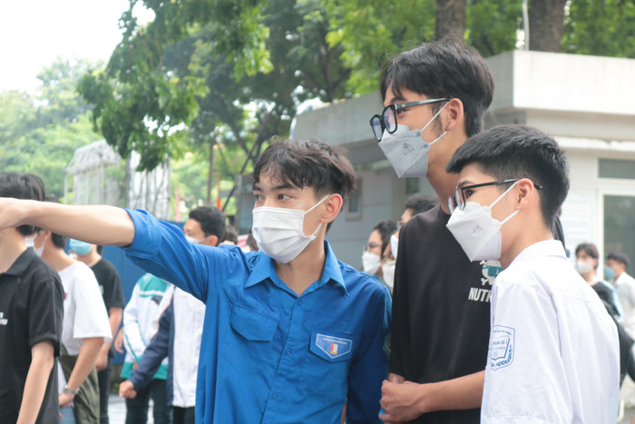 Tính đến 17 giờ ngày 30/9/2022, có 463.440 thí sinh hoàn thành xác nhận nhập học trực tuyến trên hệ thống. Ảnh minh họa: Doãn Nhàn Tính đến 17 giờ ngày 30/9/2022, có 463.440 thí sinh hoàn thành xác nhận nhập học trực tuyến trên hệ thống. Ảnh minh họa: Doãn Nhàn